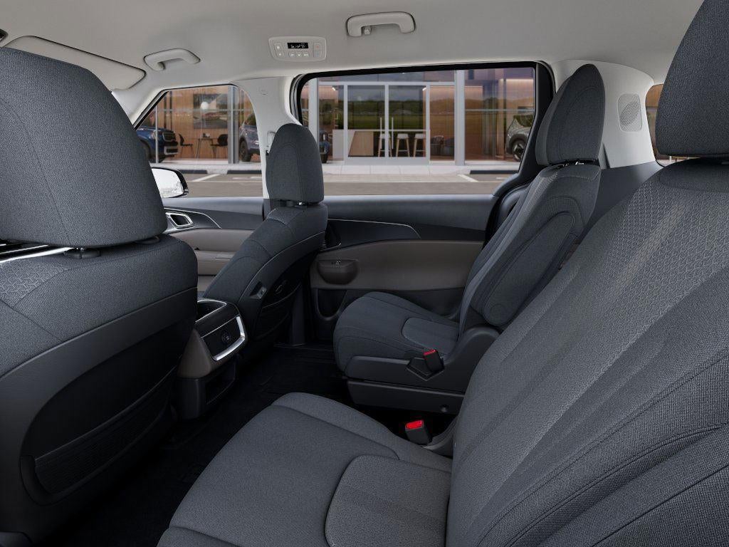 2026 Kia Carnival LX