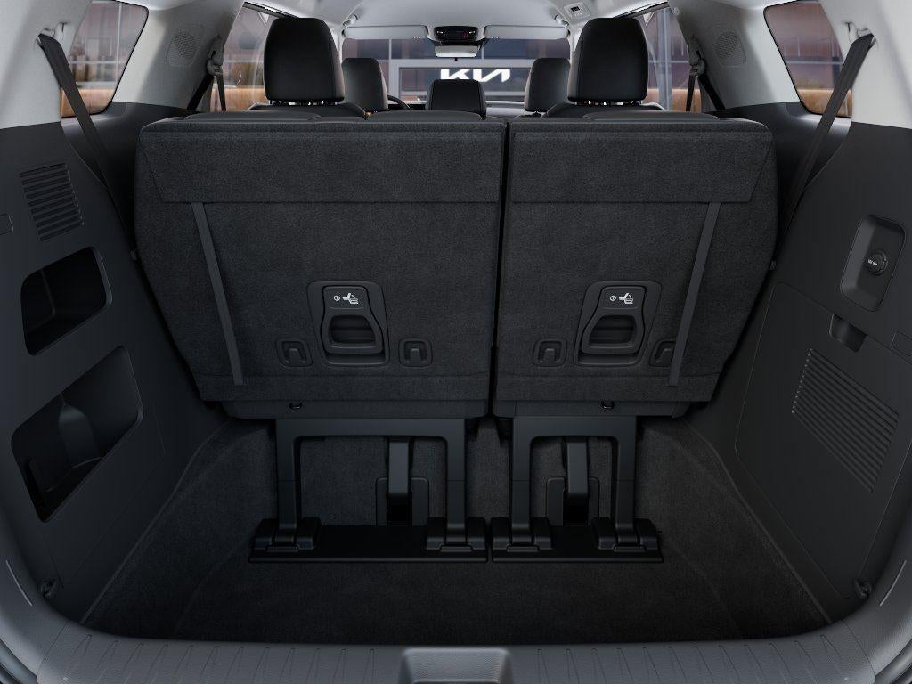 2026 Kia CARNIVAL LX
