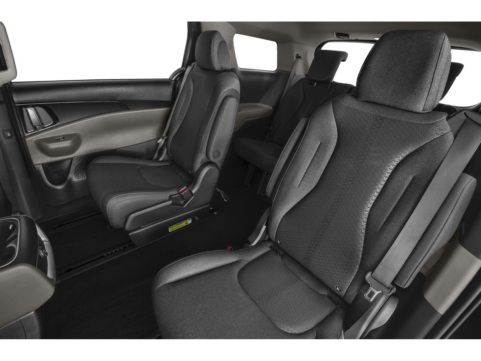 2027 Kia Carnival LX