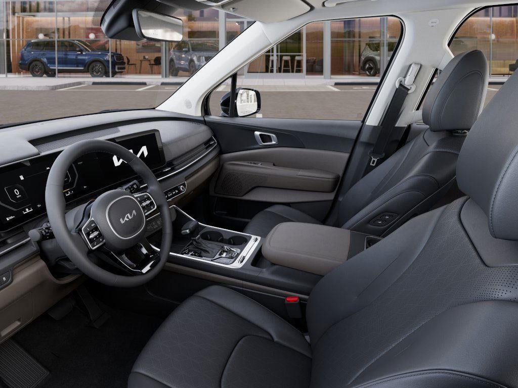 2026 Kia CARNIVAL Base