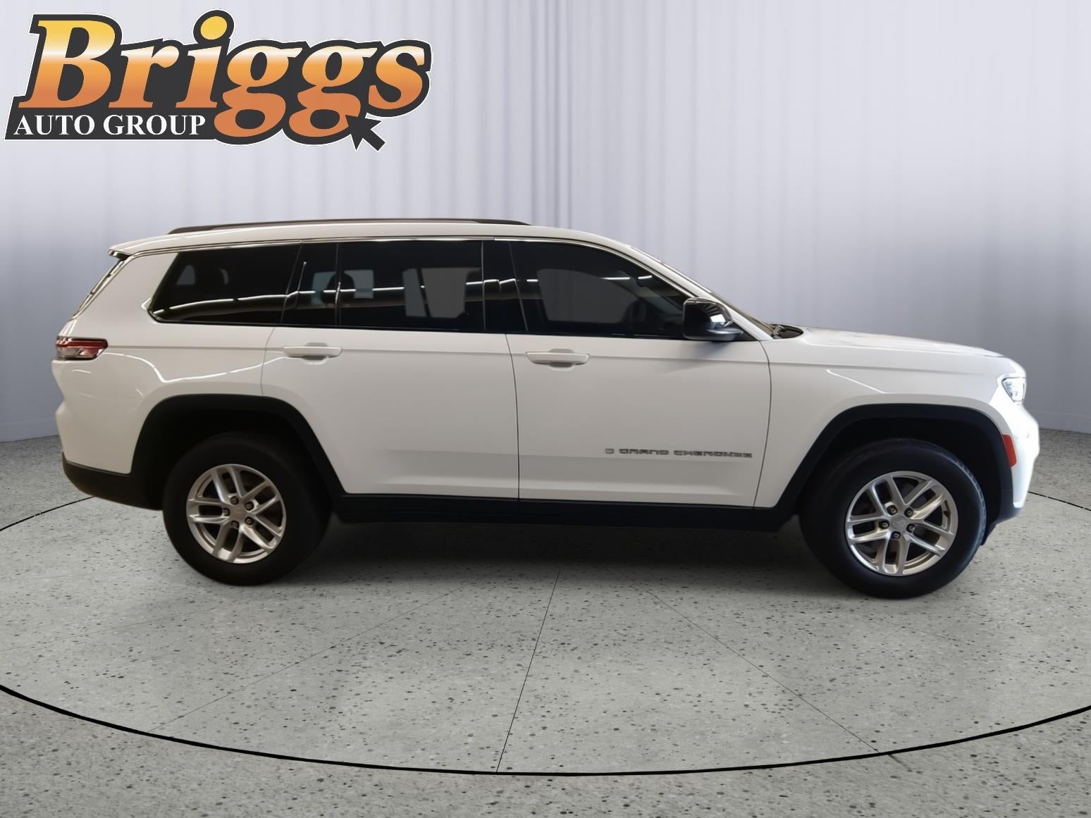 2023 Jeep Grand Cherokee L Laredo
