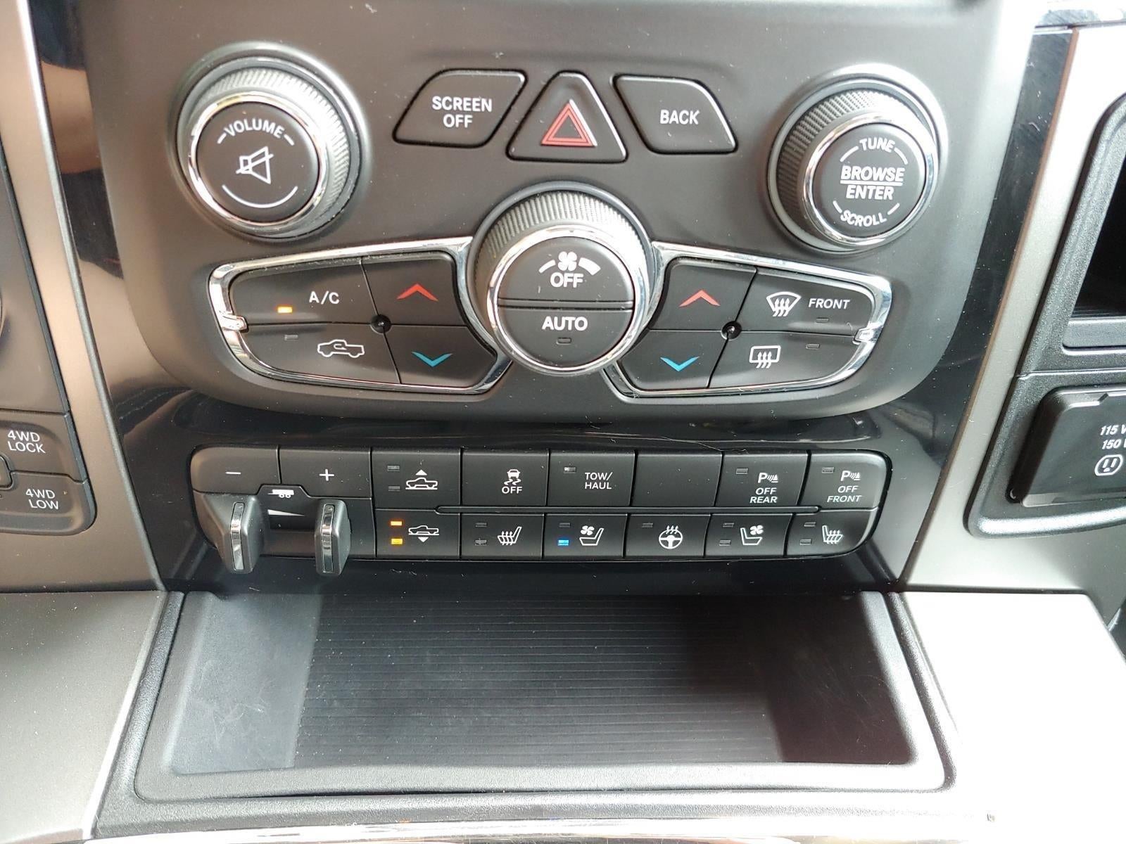 2016 RAM 1500 Sport