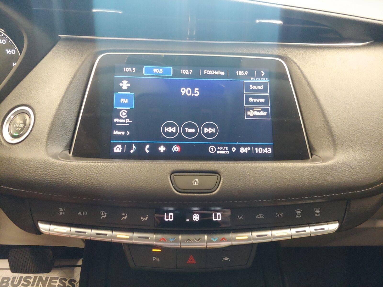 2023 Cadillac XT4 AWD Premium Luxury