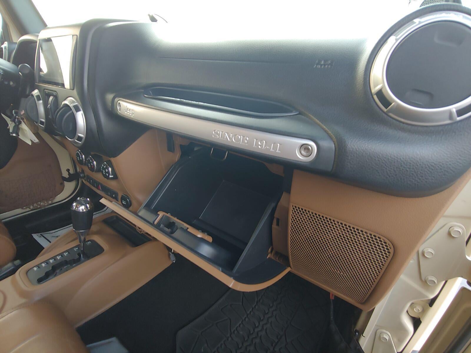 2011 Jeep Wrangler Unlimited Sahara