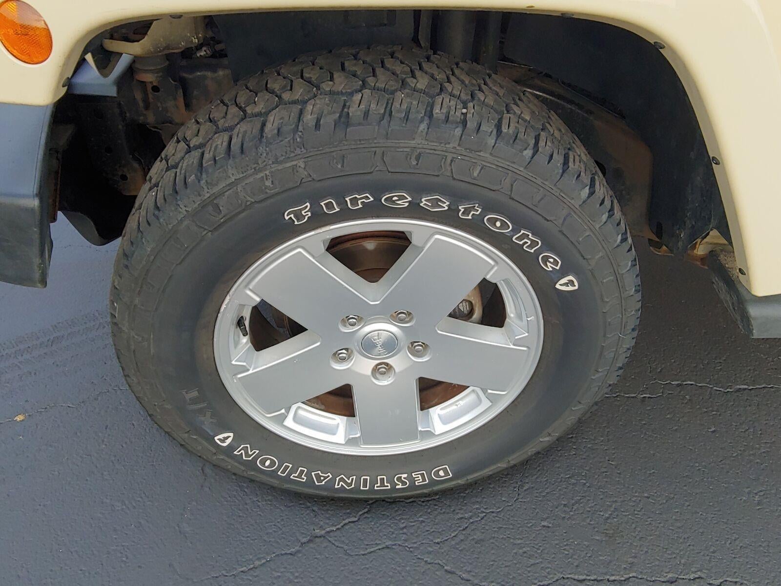 2011 Jeep Wrangler Unlimited Sahara