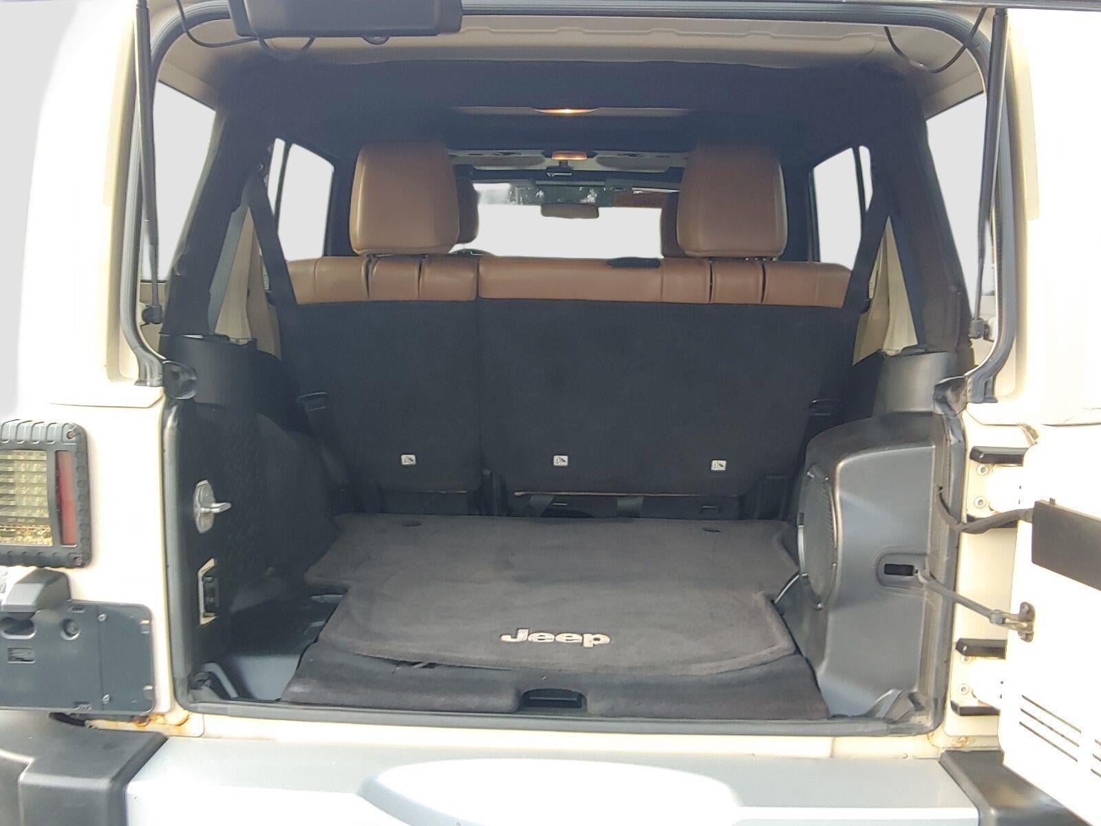 2011 Jeep Wrangler Unlimited Sahara