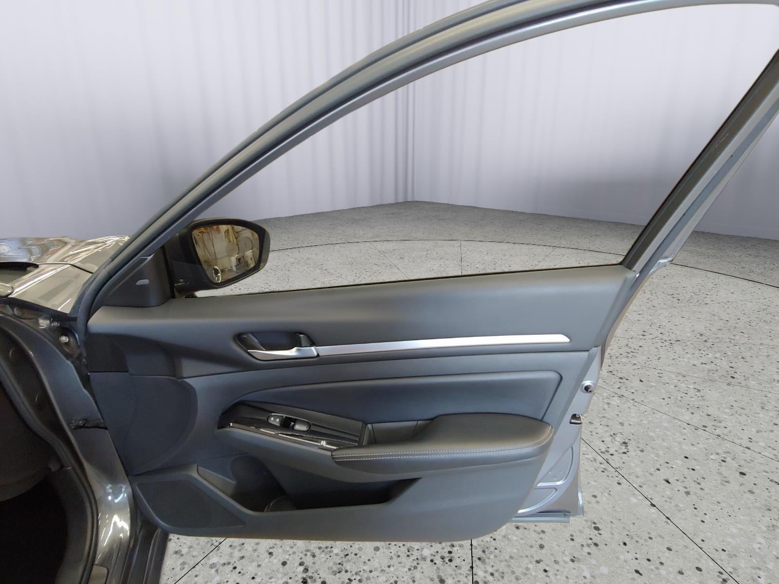 2024 Nissan Altima 2.5 SL