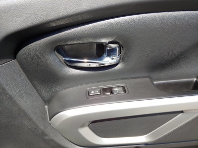 2019 Nissan Titan SL