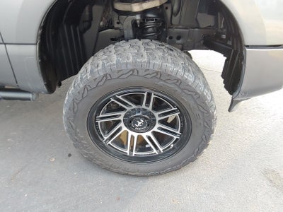 2022 Nissan Titan SV