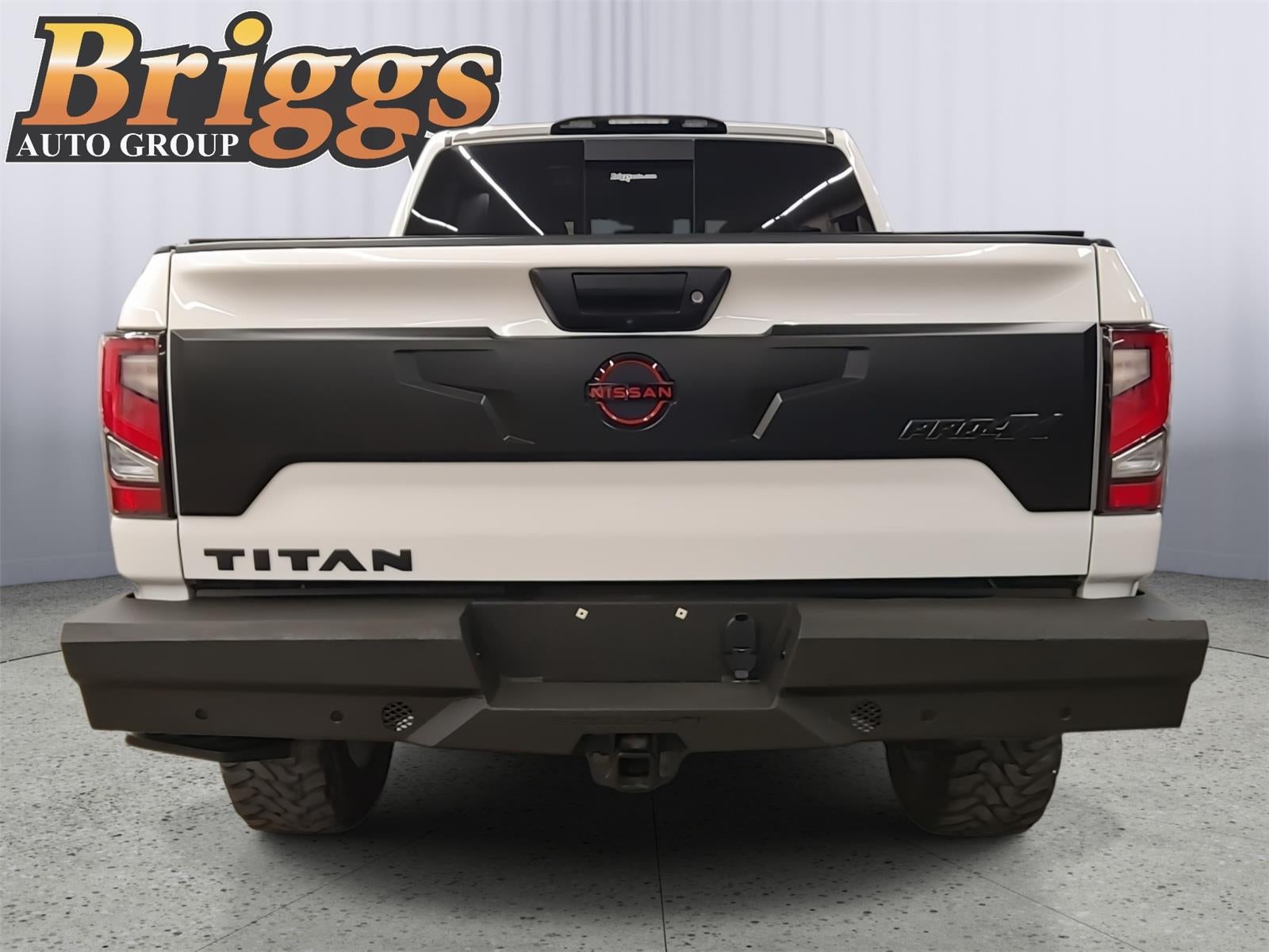 2024 Nissan Titan PRO-4X