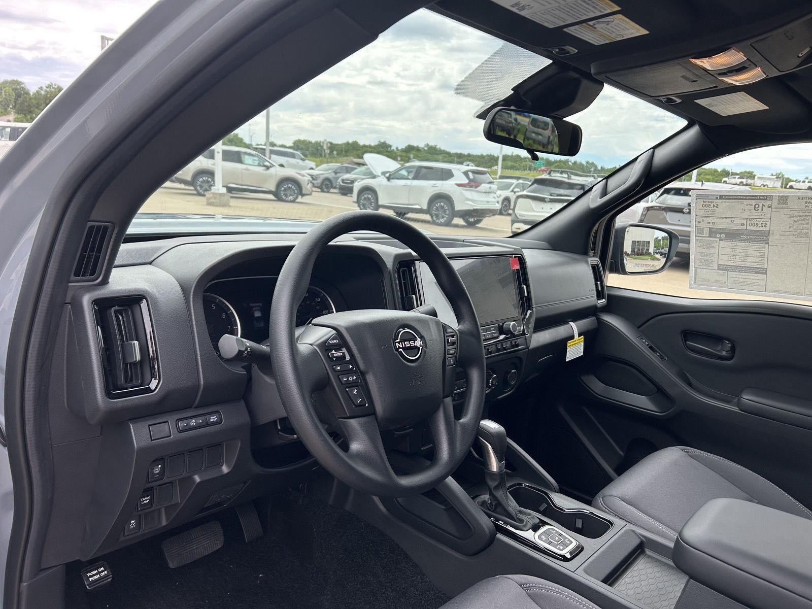 2026 Nissan Frontier Crew Cab SV