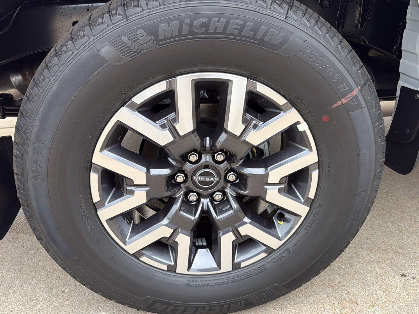 2027 Nissan Frontier Crew Cab SV