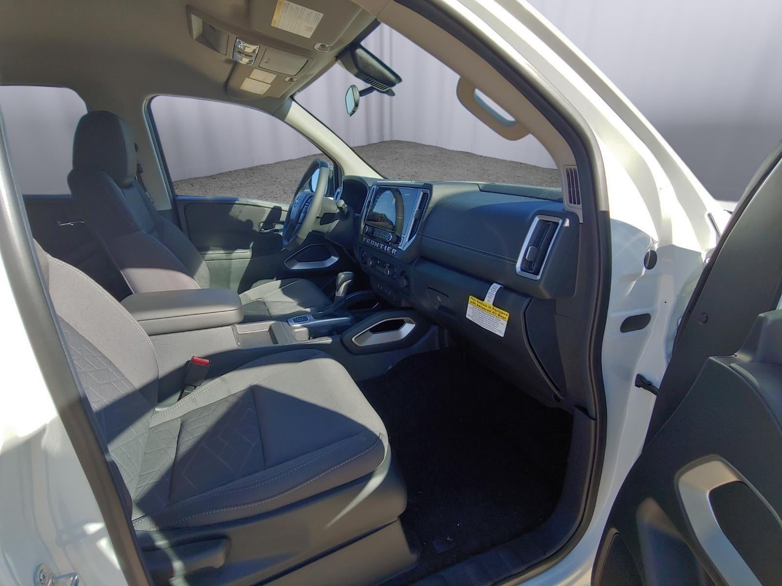 2026 Nissan Frontier Crew Cab SV