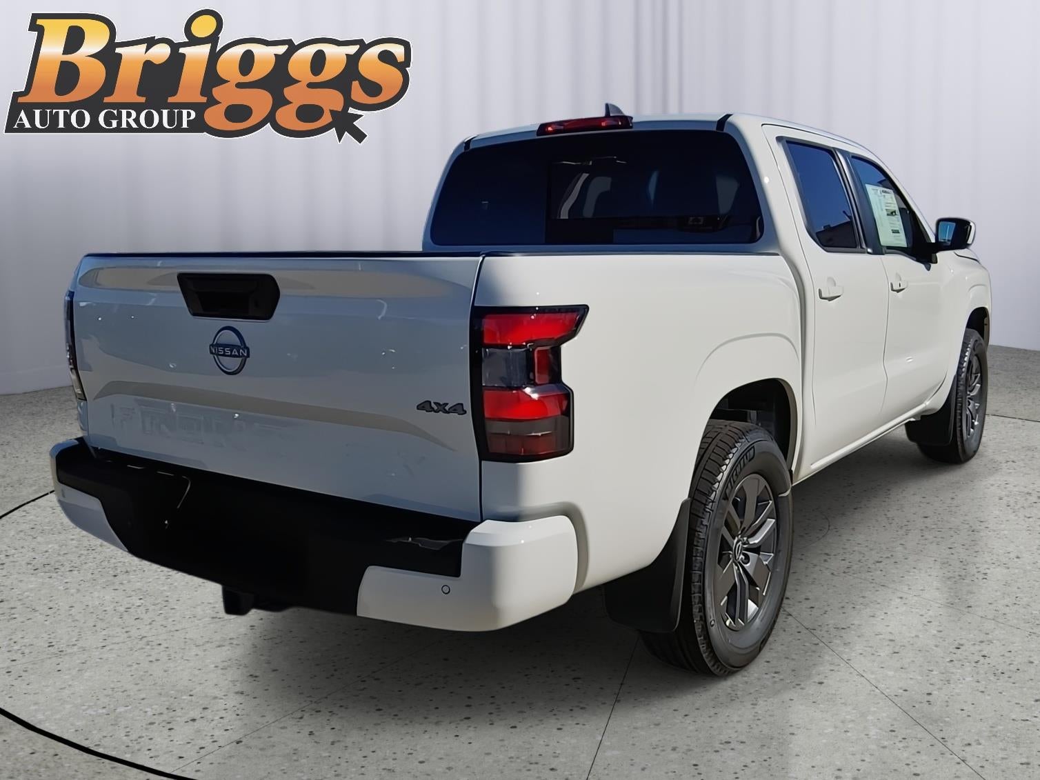 2026 Nissan Frontier Crew Cab SV