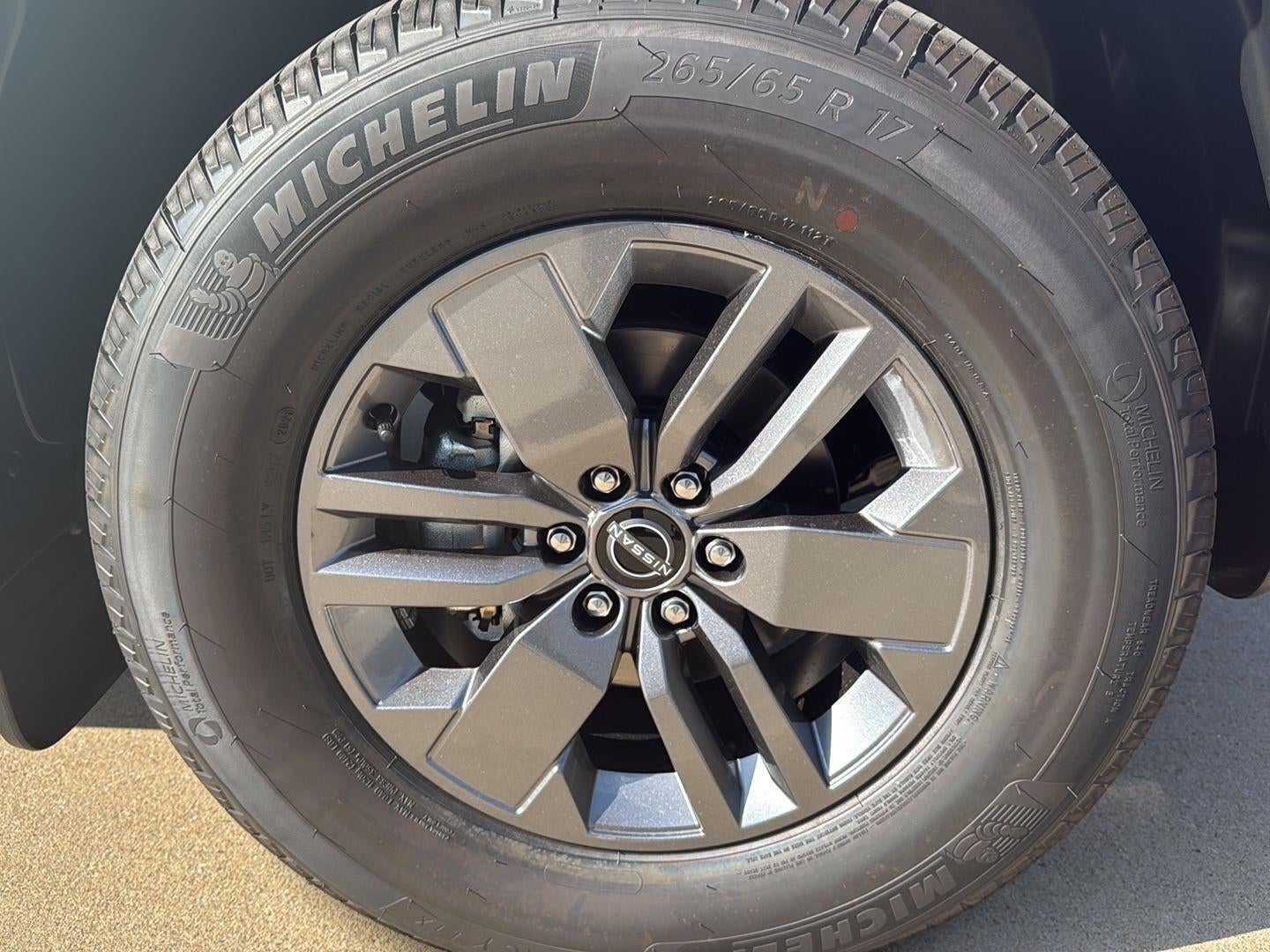 2026 Nissan Frontier Crew Cab SV