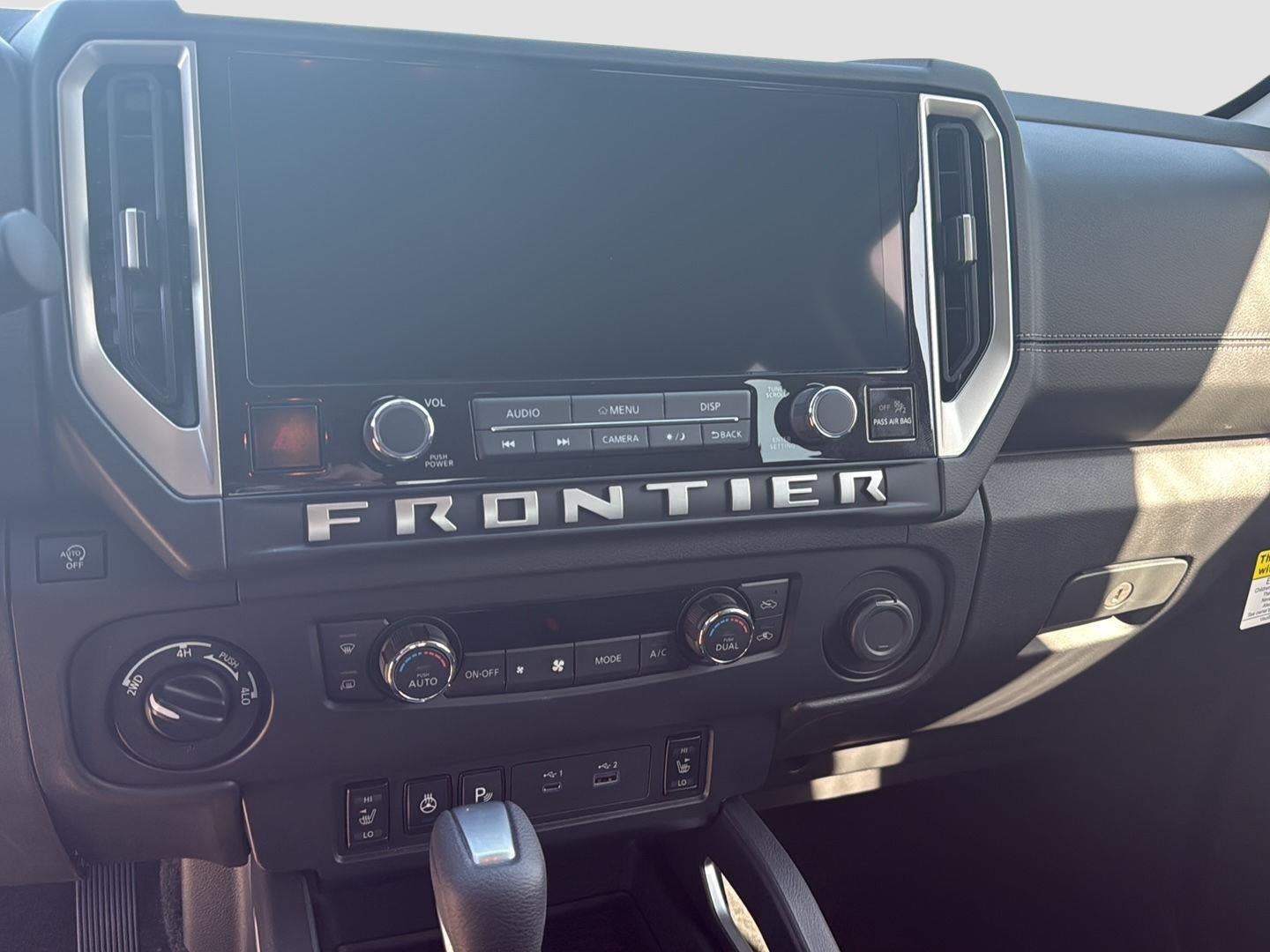 2026 Nissan Frontier Crew Cab SV