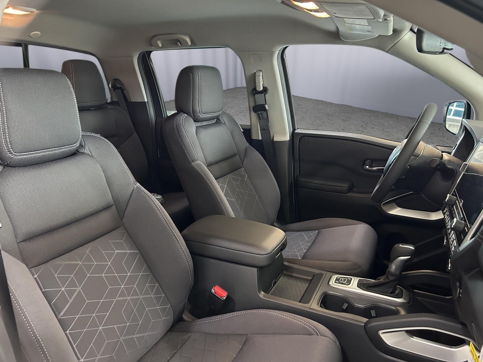 2026 Nissan Frontier Crew Cab SV
