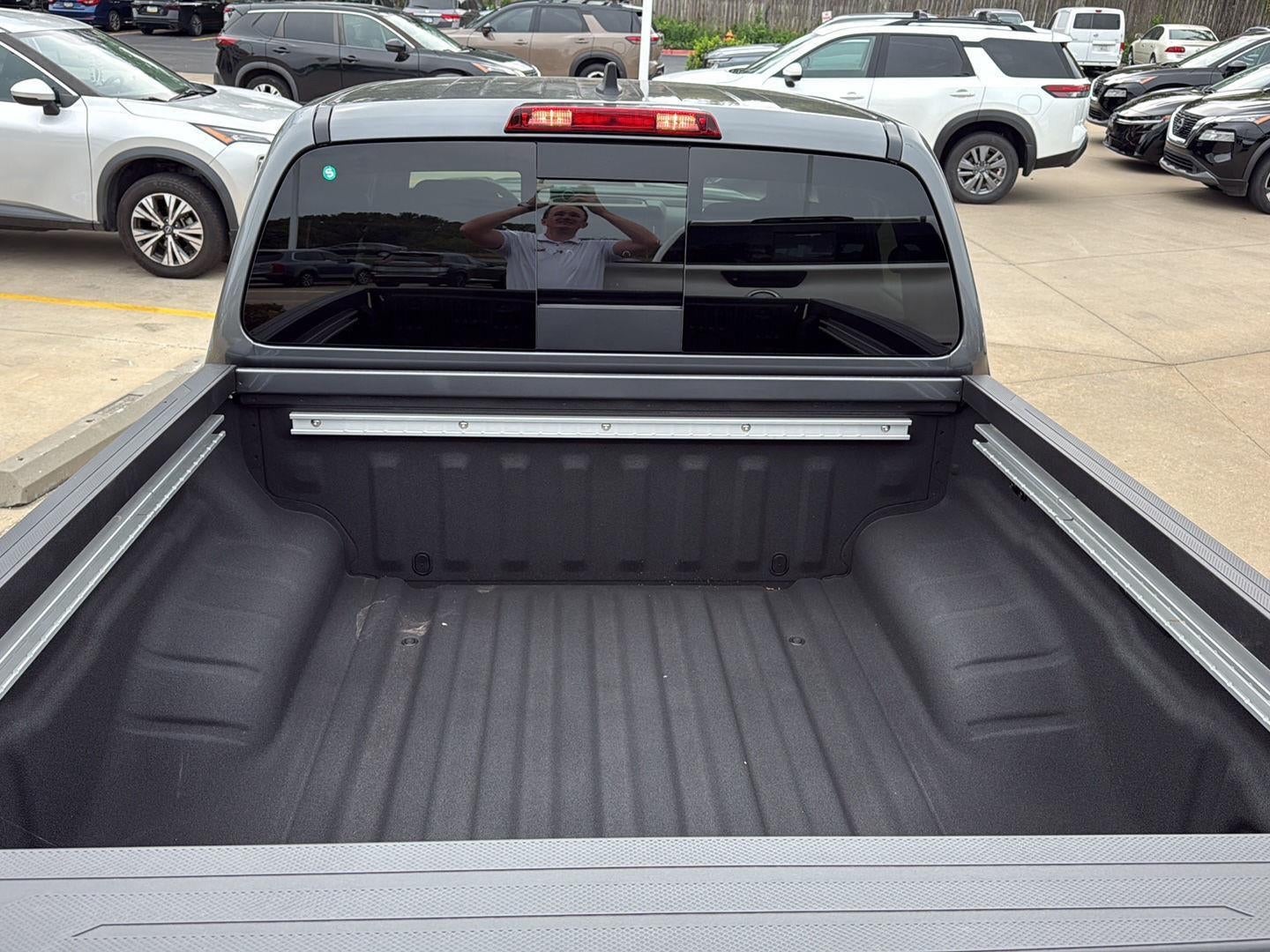 2027 Nissan Frontier Crew Cab SV
