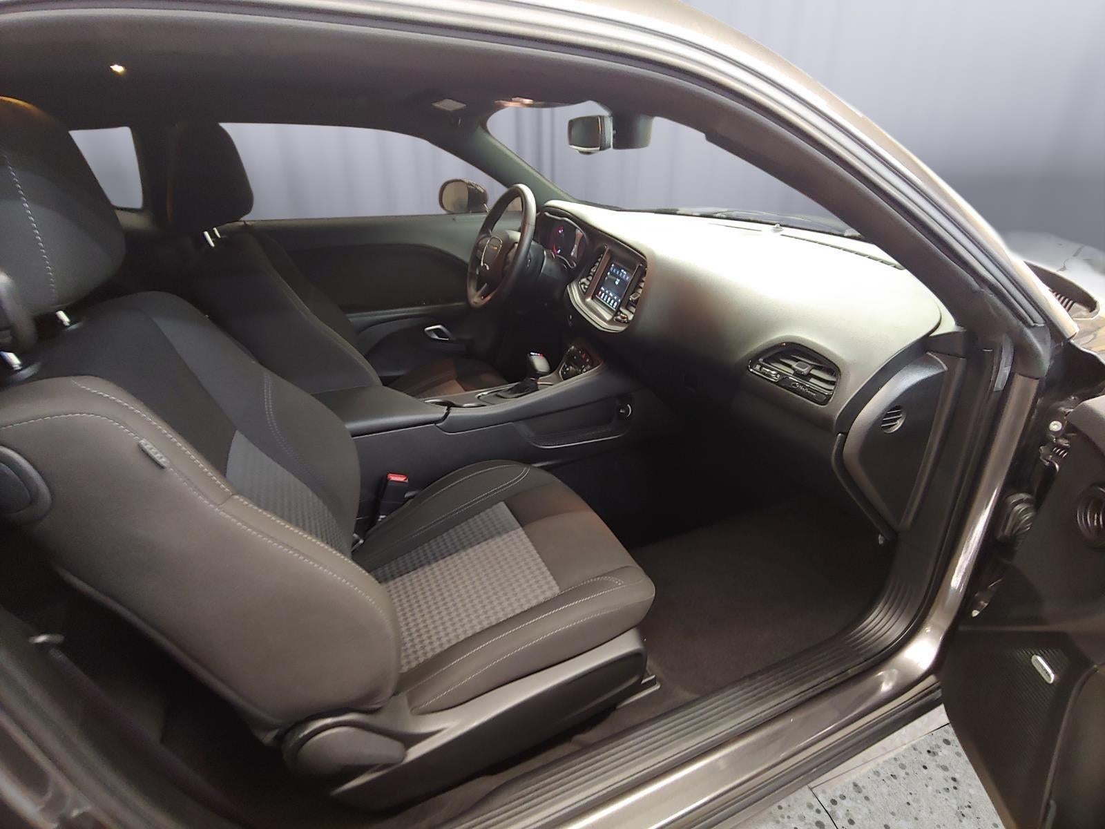 2023 Dodge Challenger SXT