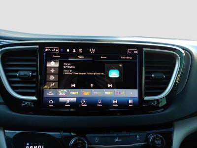 2022 Chrysler Pacifica Touring-L