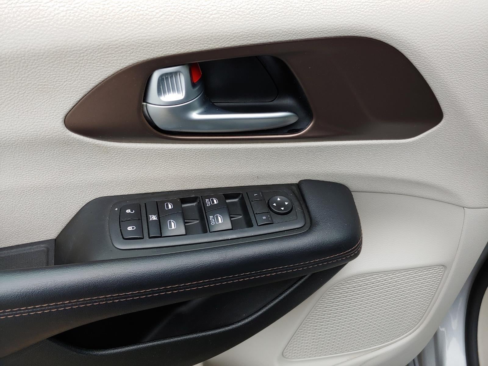 2018 Chrysler Pacifica Touring L