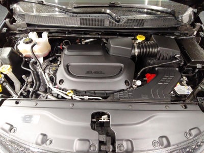 2025 Chrysler Voyager LX