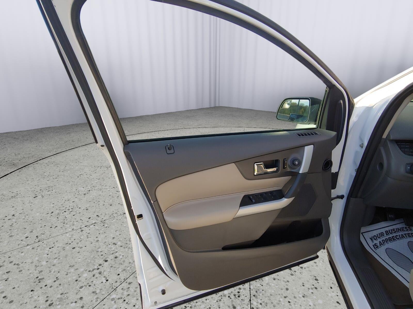 2014 Ford Edge SE