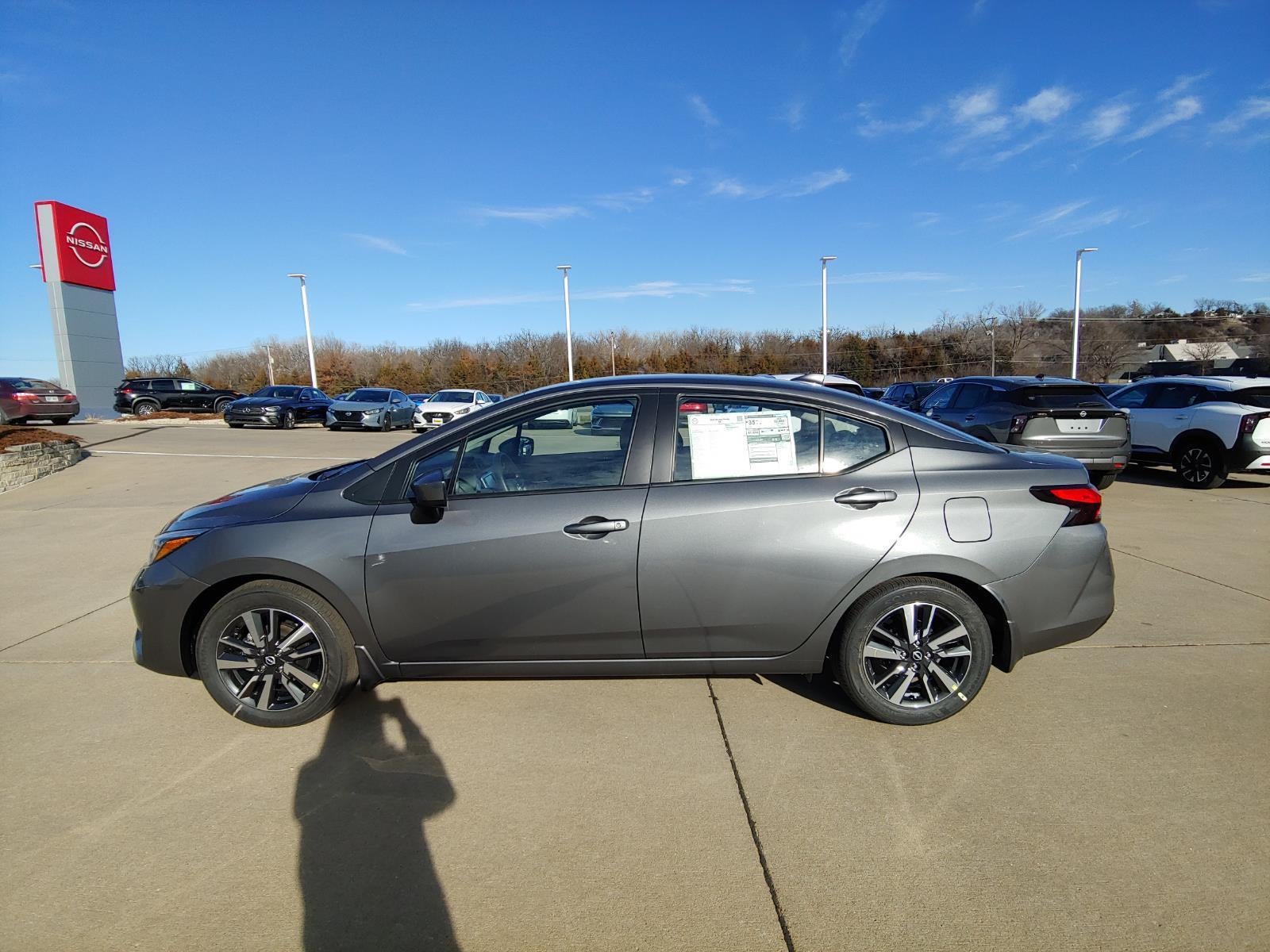 2025 Nissan Versa SV