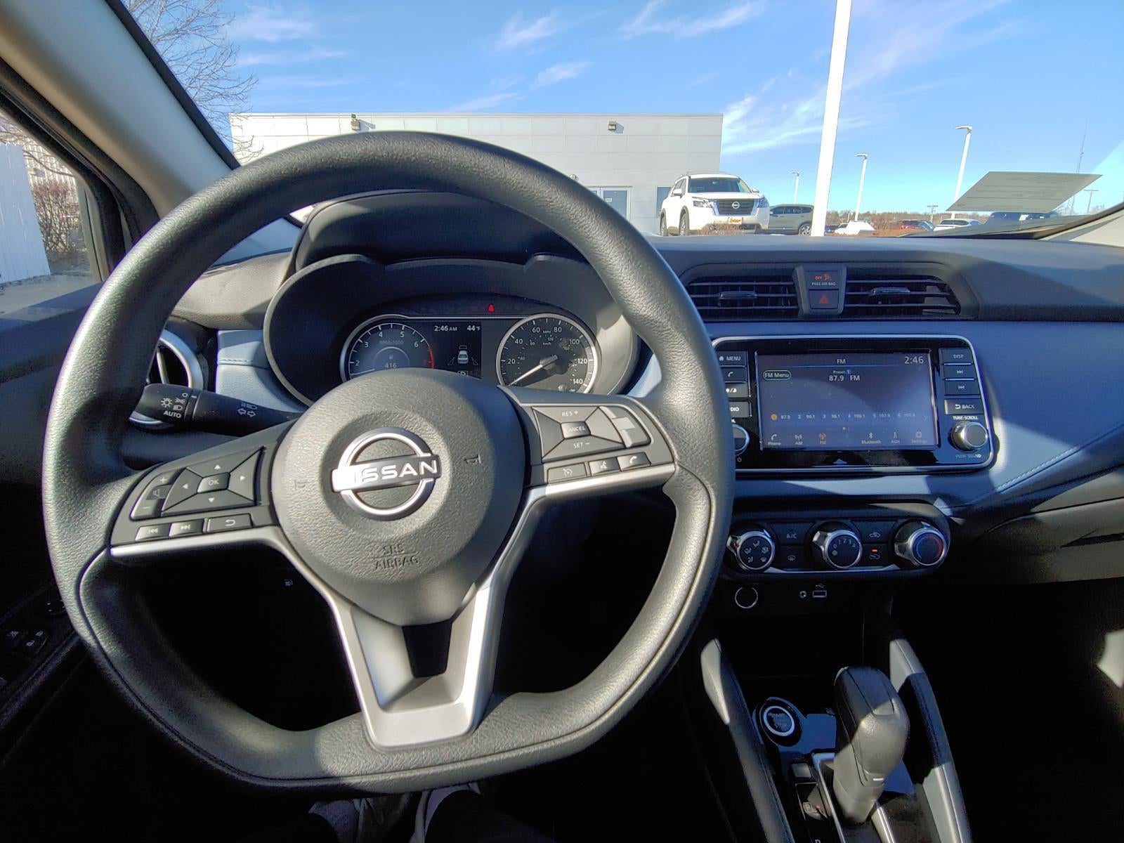 2025 Nissan Versa SV