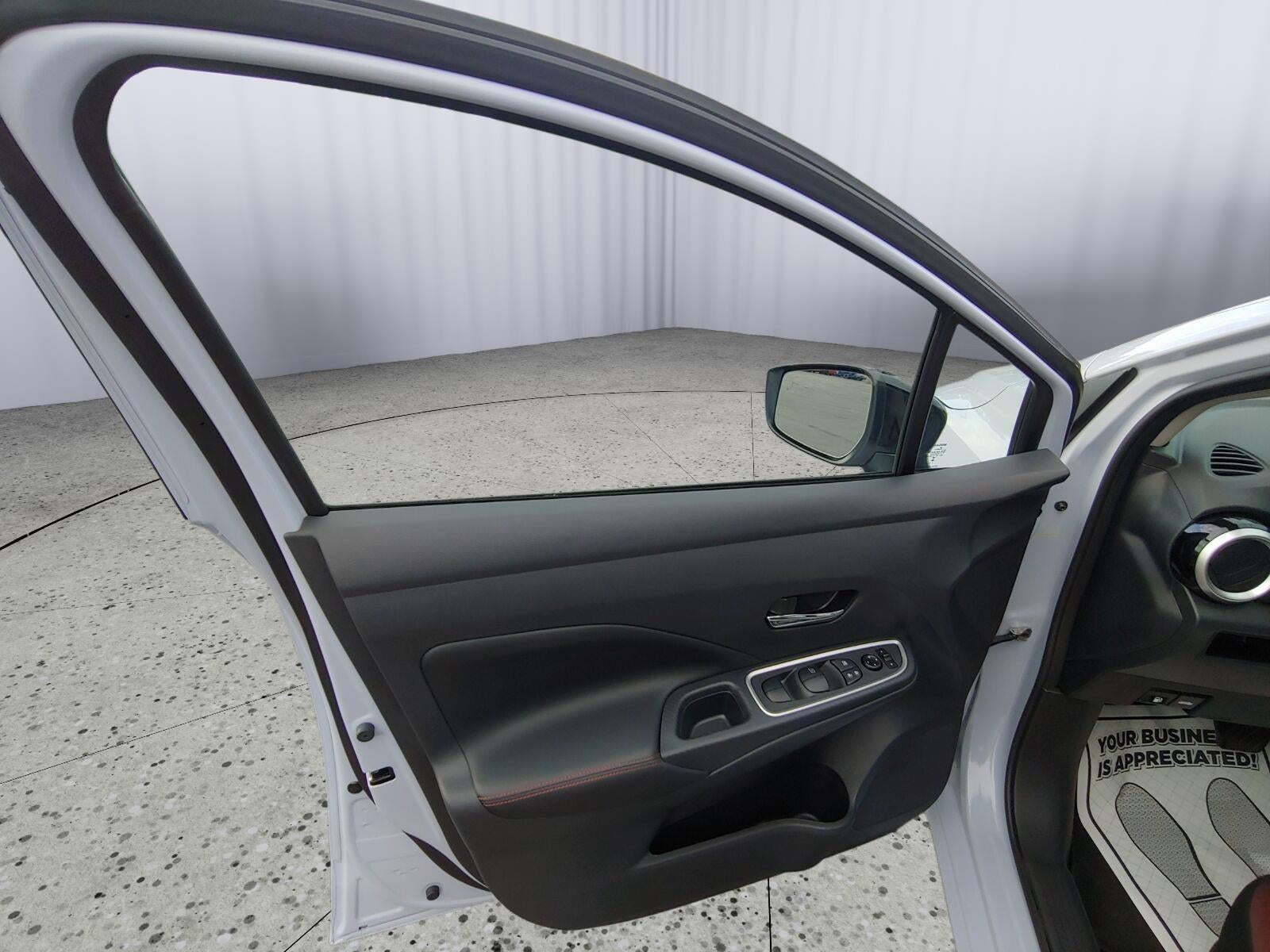 2024 Nissan Versa SR