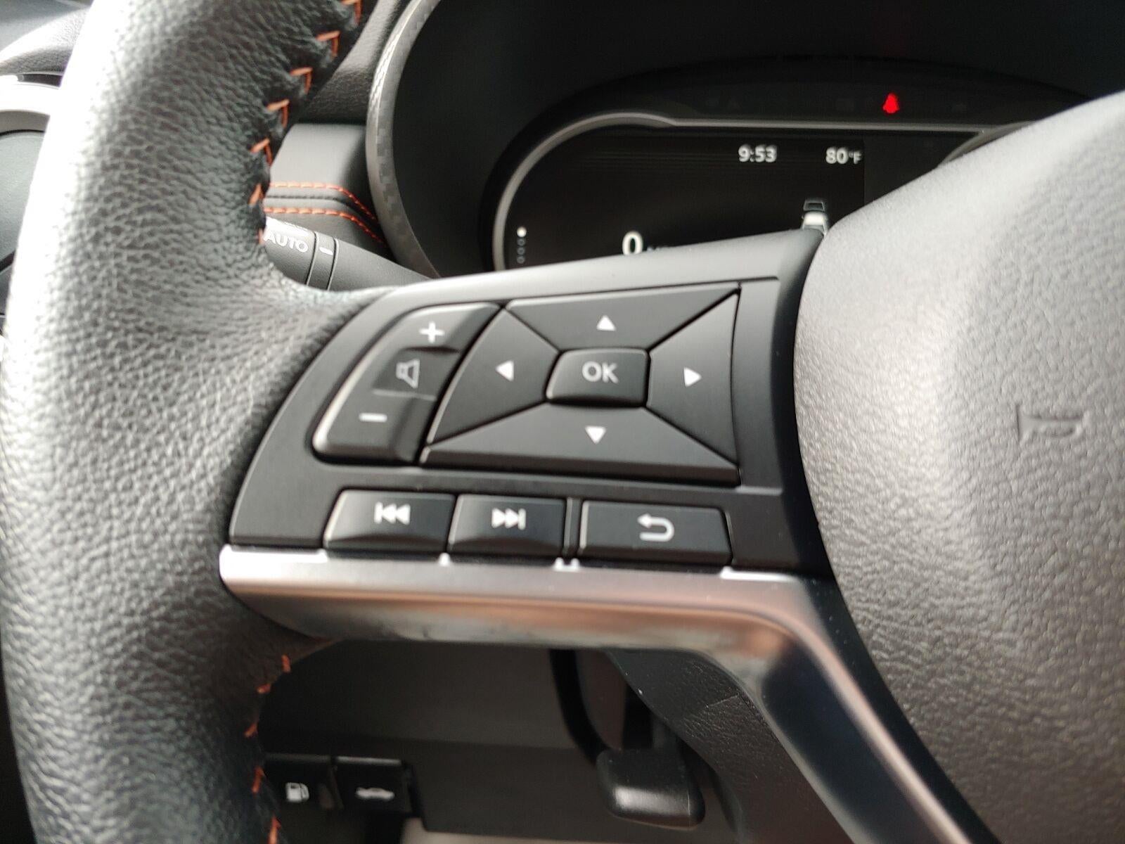 2024 Nissan Versa SR