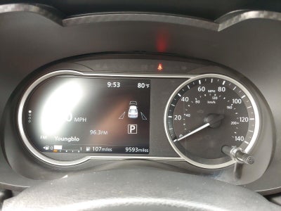 2024 Nissan Versa SR