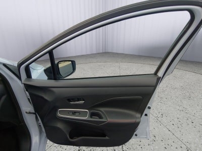 2024 Nissan Versa SR