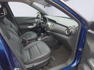 2019 Nissan Kicks SR
