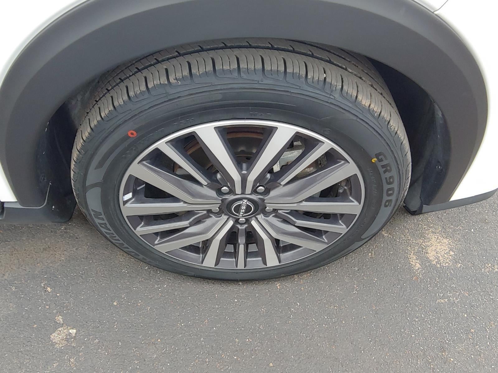 2022 Nissan Kicks SV