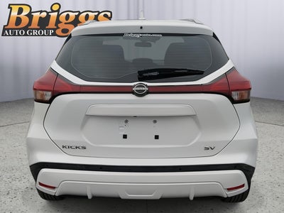 2022 Nissan Kicks SV