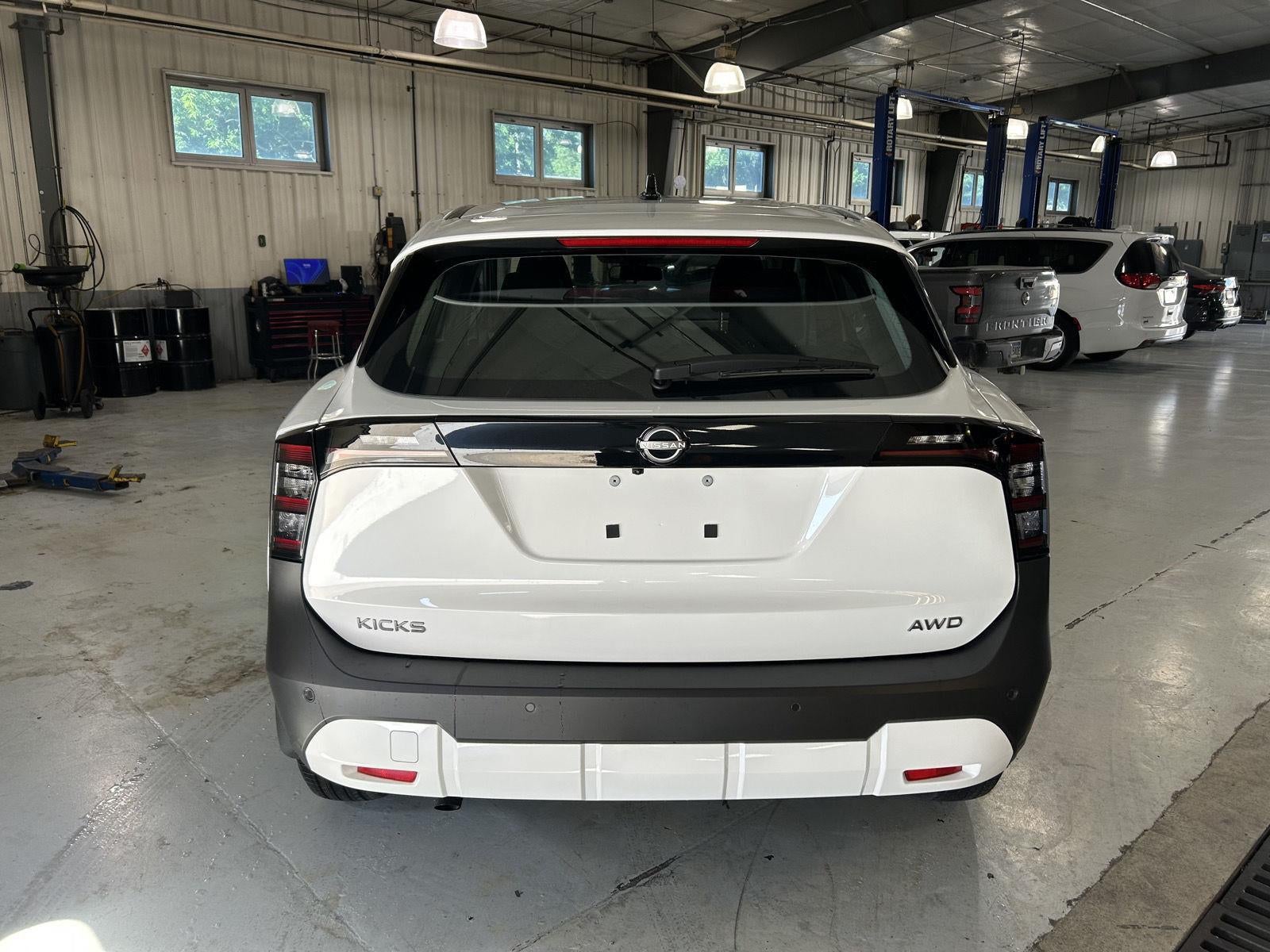 2026 Nissan Kicks S