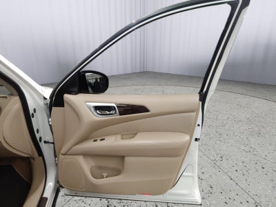 2015 Nissan Pathfinder Platinum