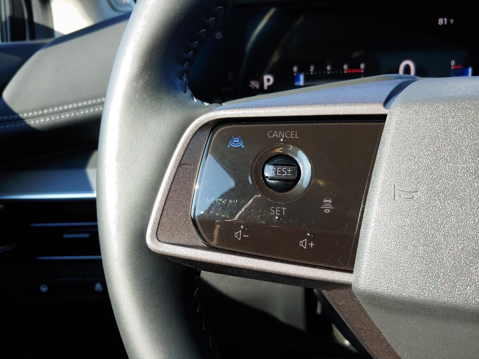 2025 Nissan Murano SL