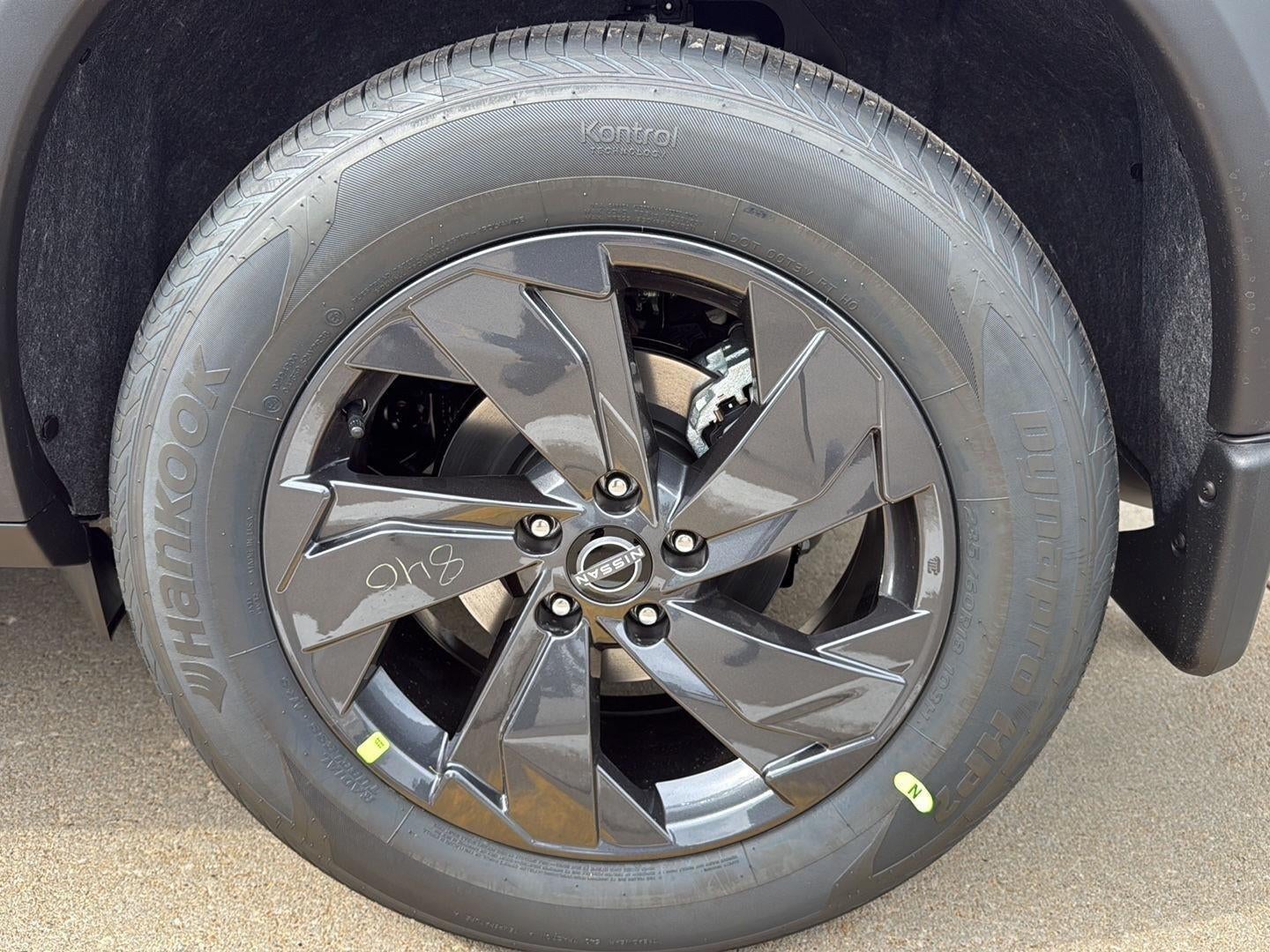 2027 Nissan Rogue SV