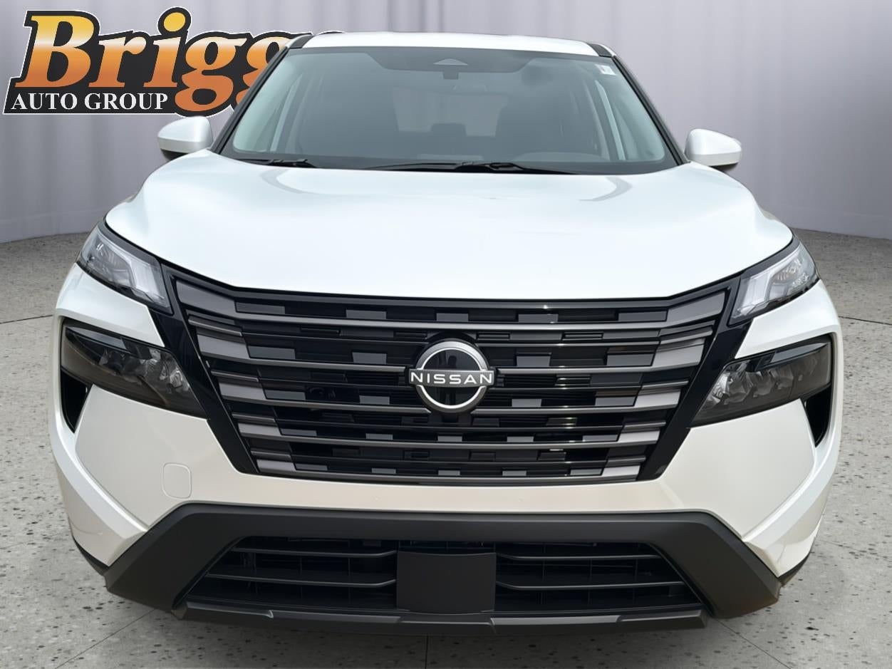 2027 Nissan Rogue SV
