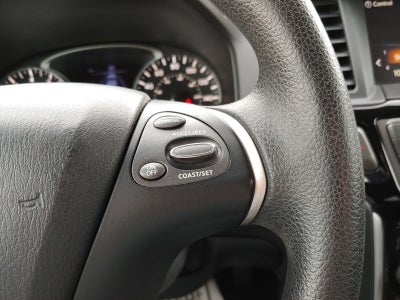2020 Nissan Pathfinder S