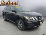 2020 Nissan Pathfinder S