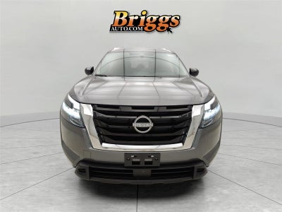 2024 Nissan Pathfinder S