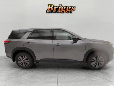 2024 Nissan Pathfinder S
