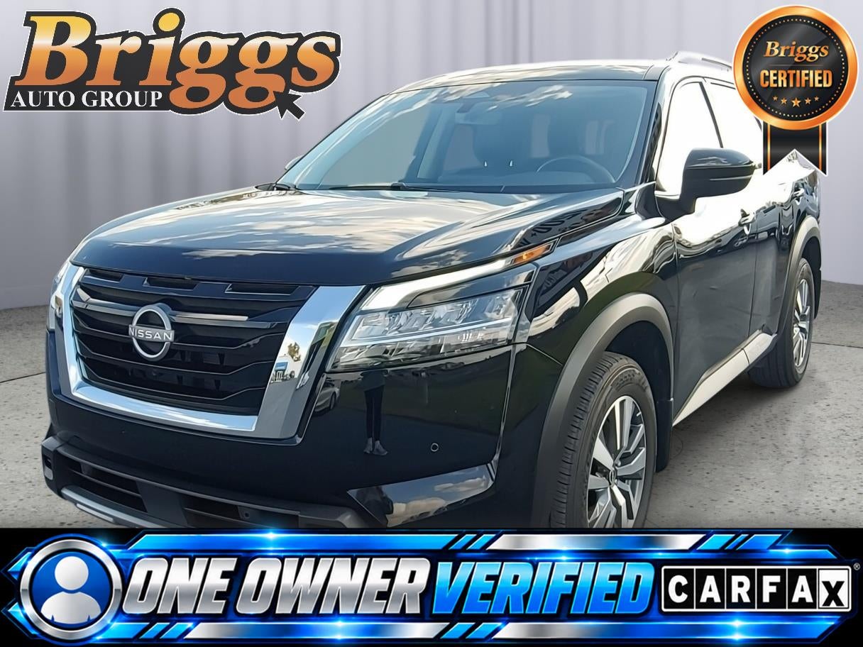 2024 Nissan Pathfinder SL