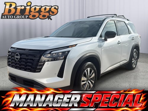 2026 Nissan Pathfinder SL