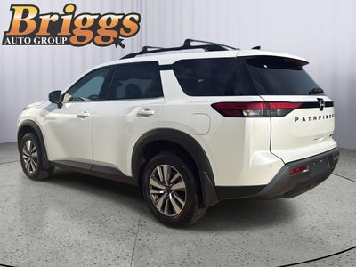 2026 Nissan Pathfinder SL
