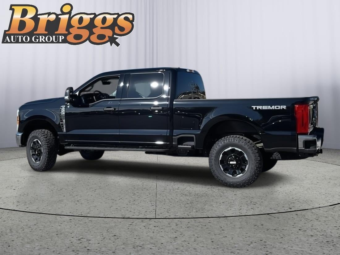 2027 Ford Super Duty F-250 SRW XLT