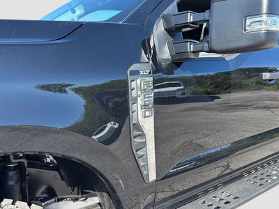 2027 Ford Super Duty F-250 SRW XLT